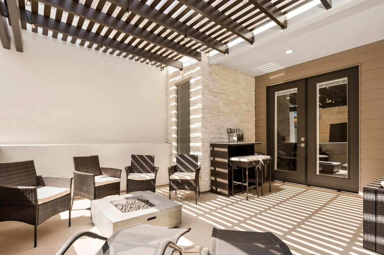 2nd Floor Patio
