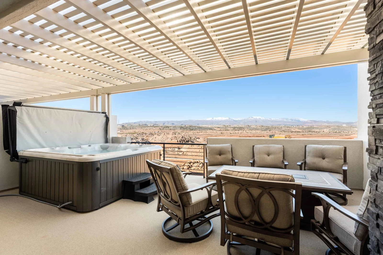 Private Hot Tub and Outdoor Seating
