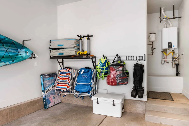 Garage Amenities