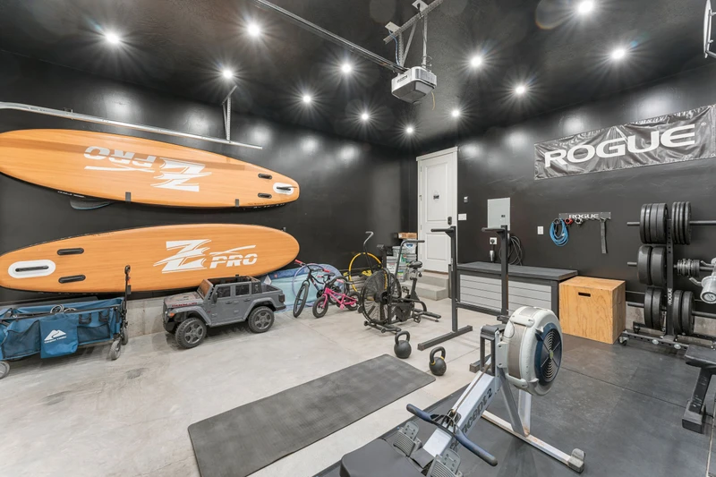 Garage Gym and Amenities