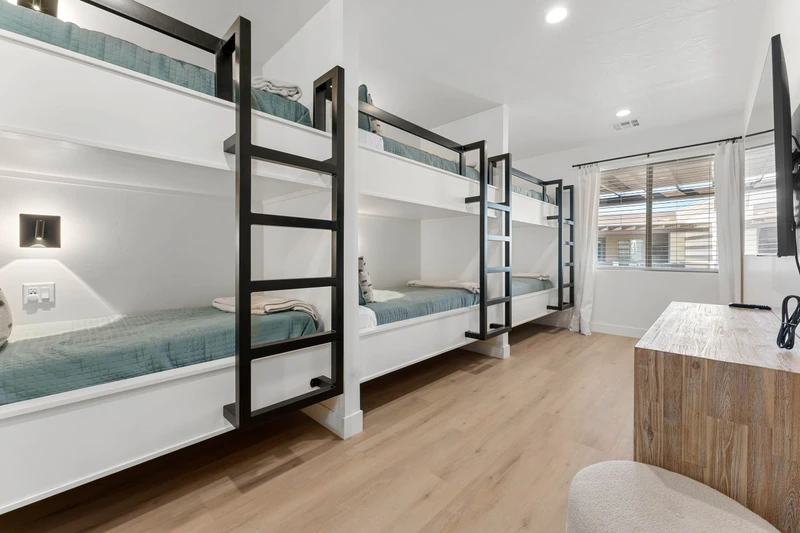 6 Twin Bunks