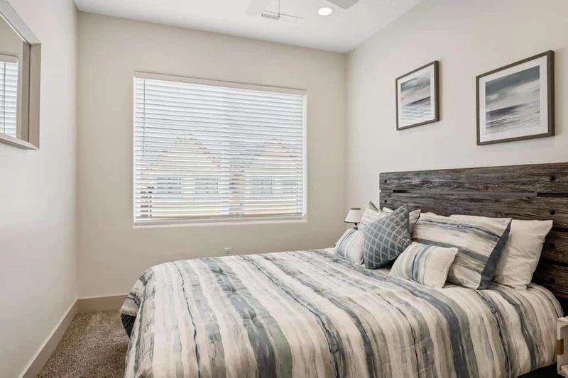 Queen Bedroom
