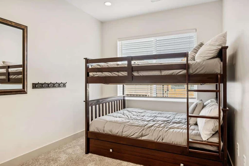 Full/Full Bunk with Trundle