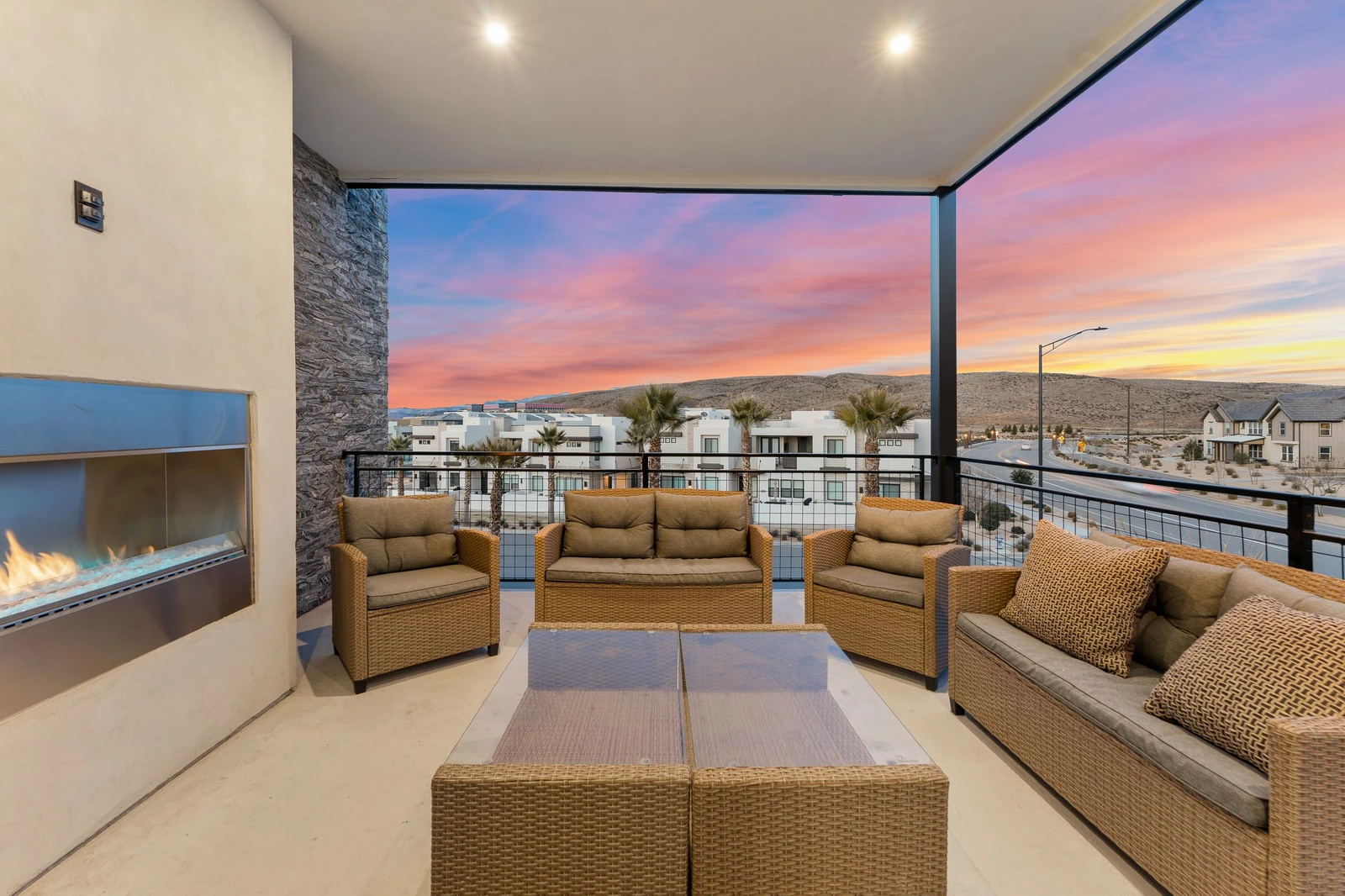 Outdoor Private Balcony