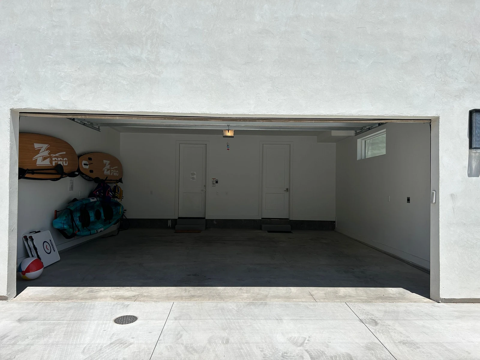 Beach Haven - Garage