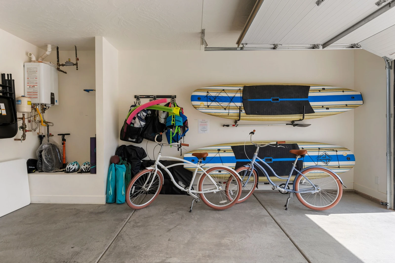 Garage Amenities