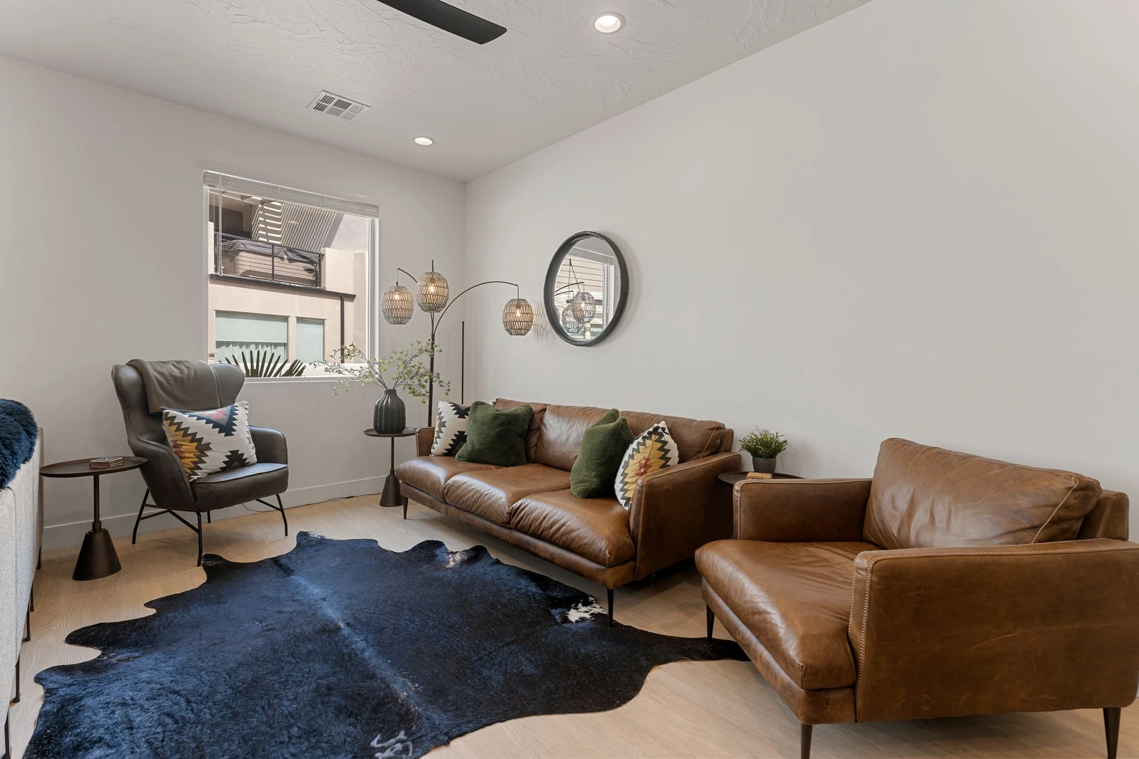 Sitting Area Main Floor