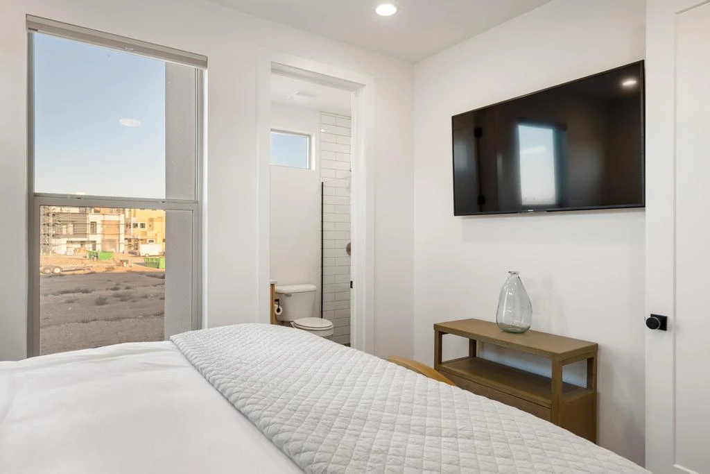 King Bedroom