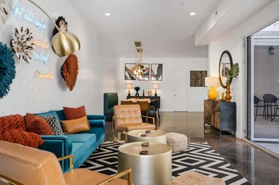 Lounge Area