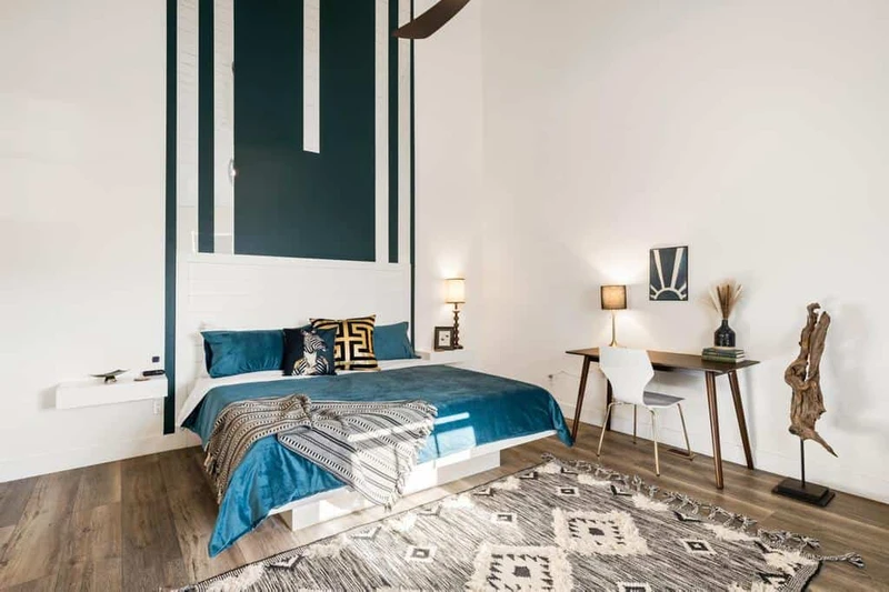 King Bedroom