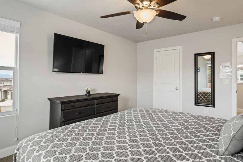 King Bedroom