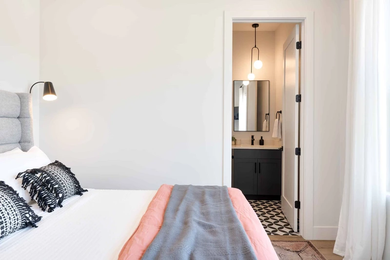 Queen Bedroom with Attached Bathroom