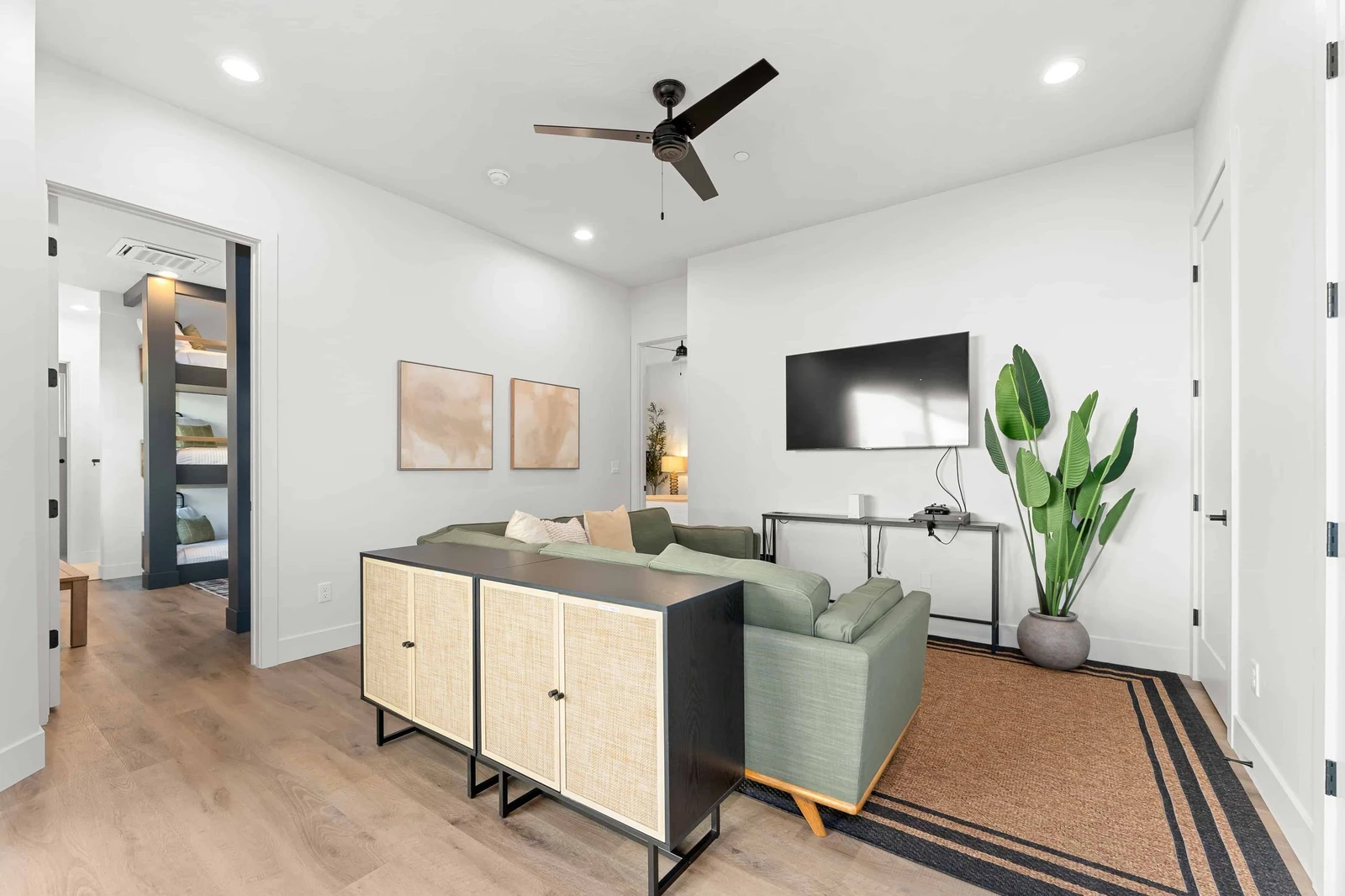 2nd Living Space