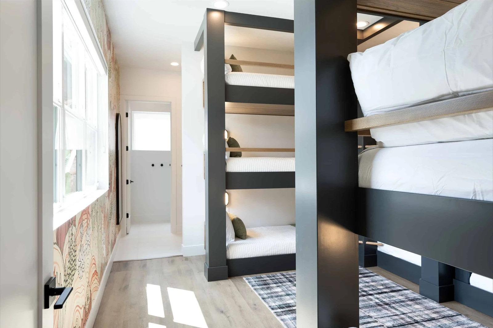 4 Triple Twin Bunk Beds with Attached Bath