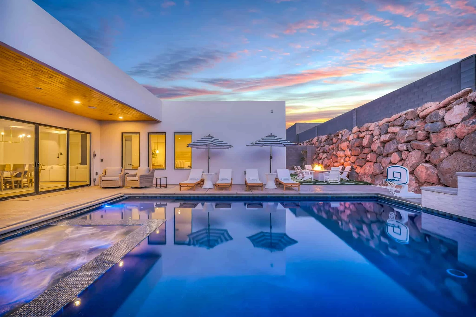 Private Pool and Hot Tub