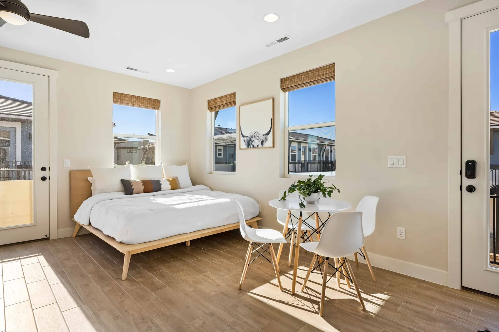 Casita King Bed and Dining Area