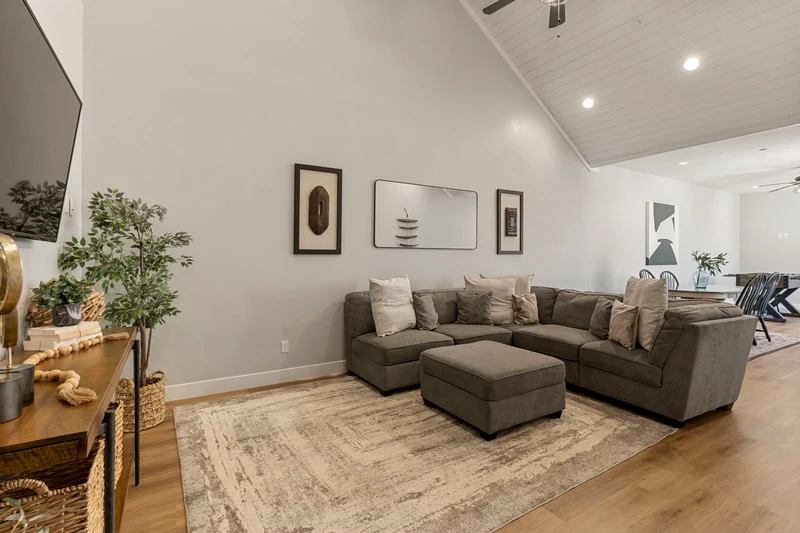 Upstairs Loft Area
