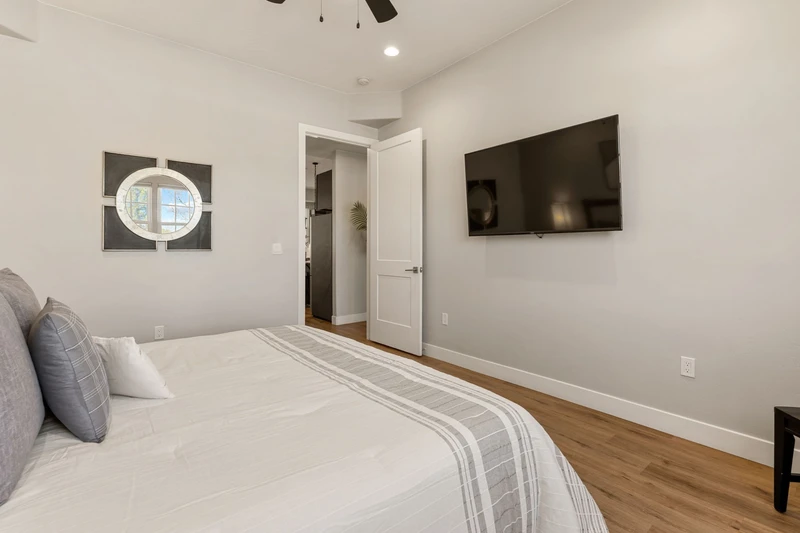 King Bedroom First Floor