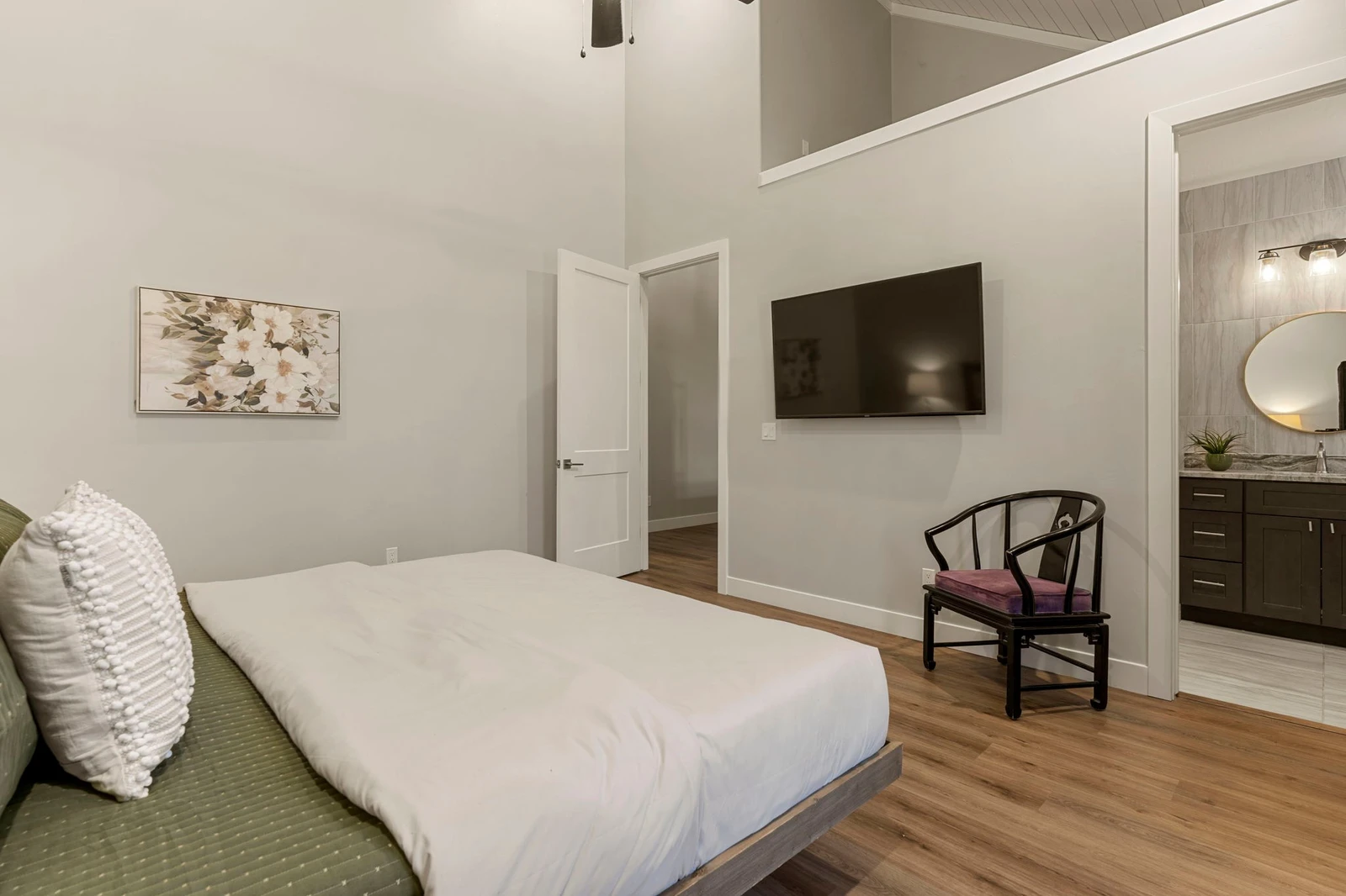 King Bedroom Second Floor