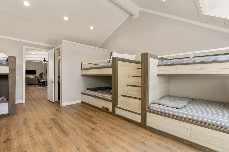 2 Double/Double Bunks + 2 Twin/Double Bunks + Double Bed