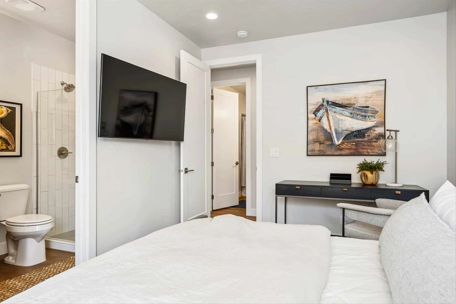 King Bedroom