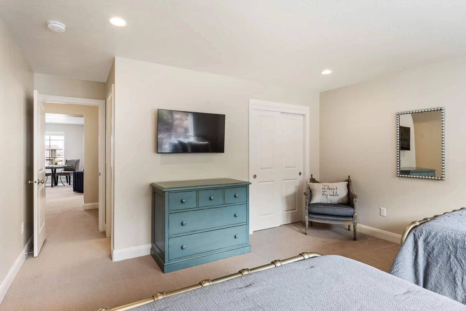 Double Queen Bedroom Area