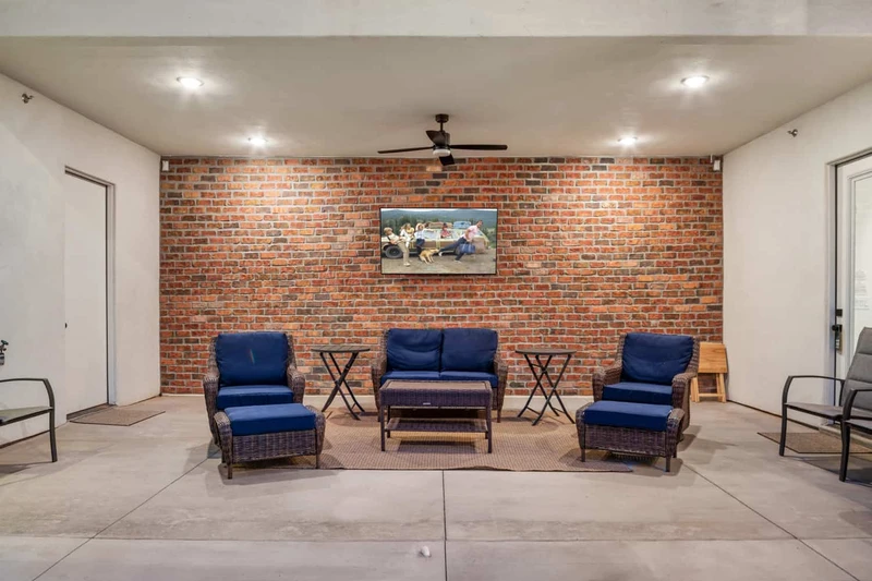 Outdoor Lounge Area