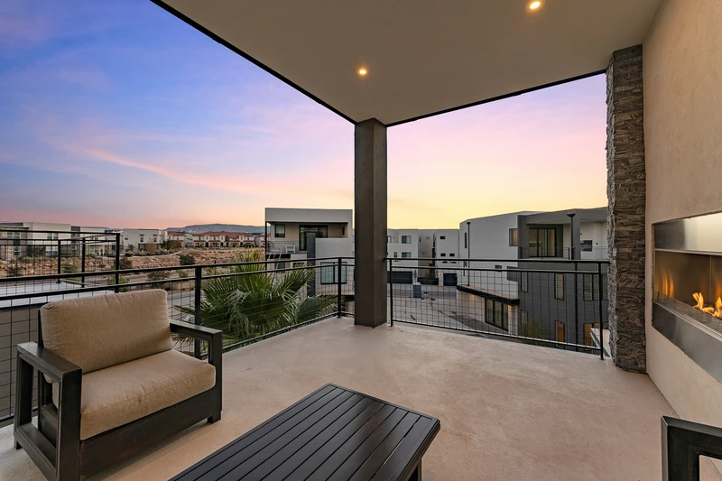 Upper Level Patio