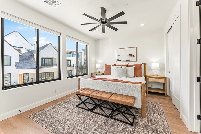 King Bedroom