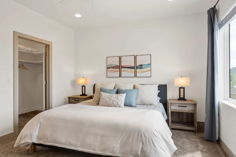 King Bedroom