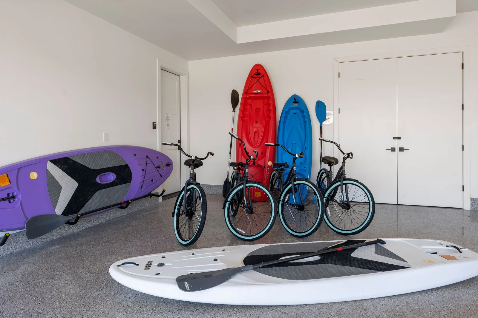 Garage Amenities
