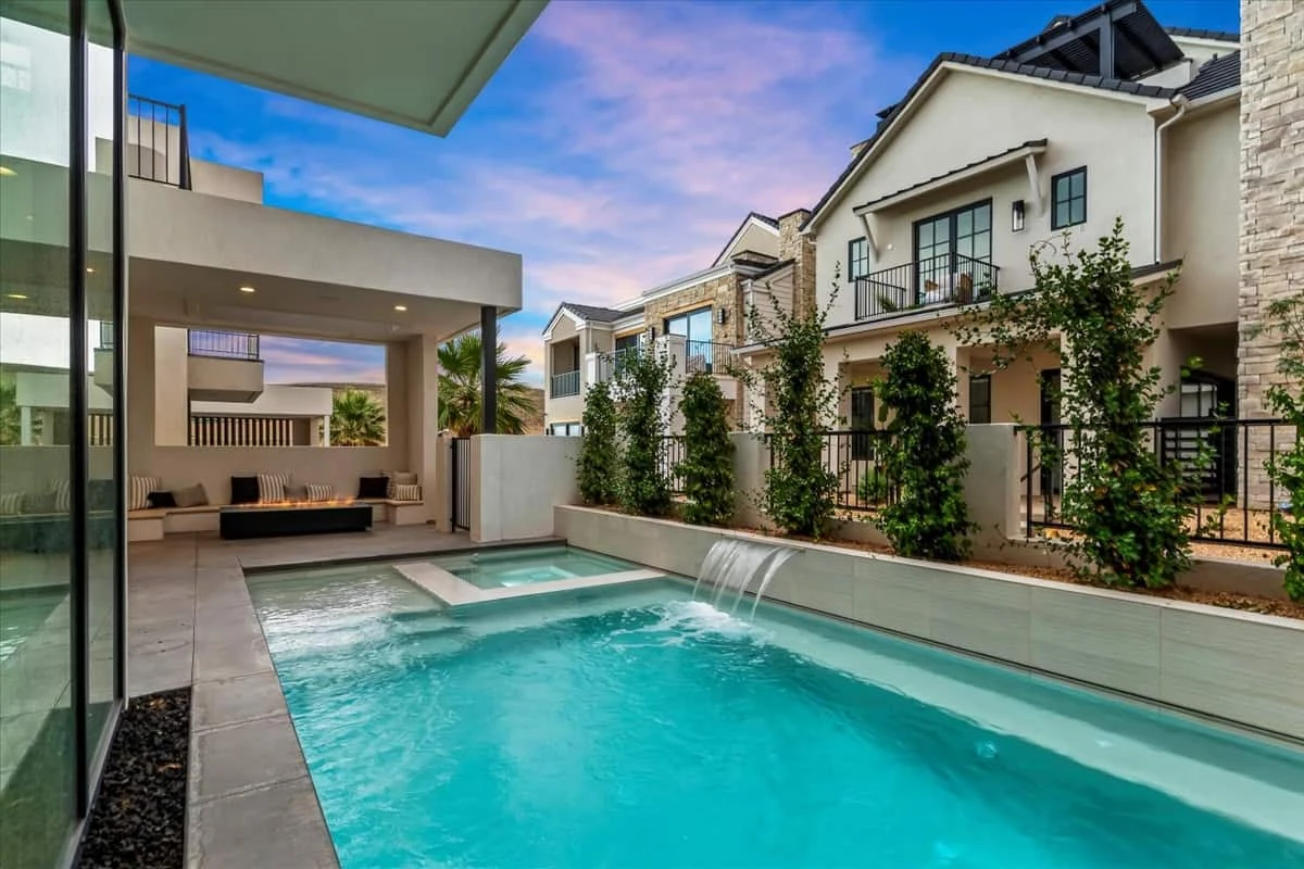 Private Pool