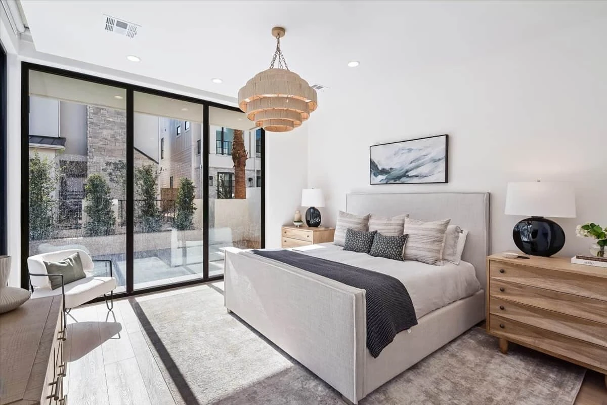 King Bedroom