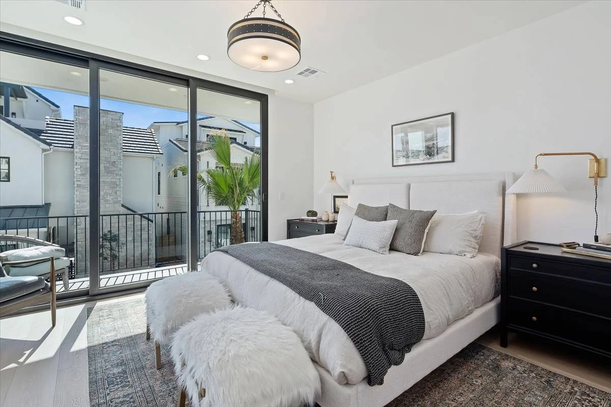 King Bedroom