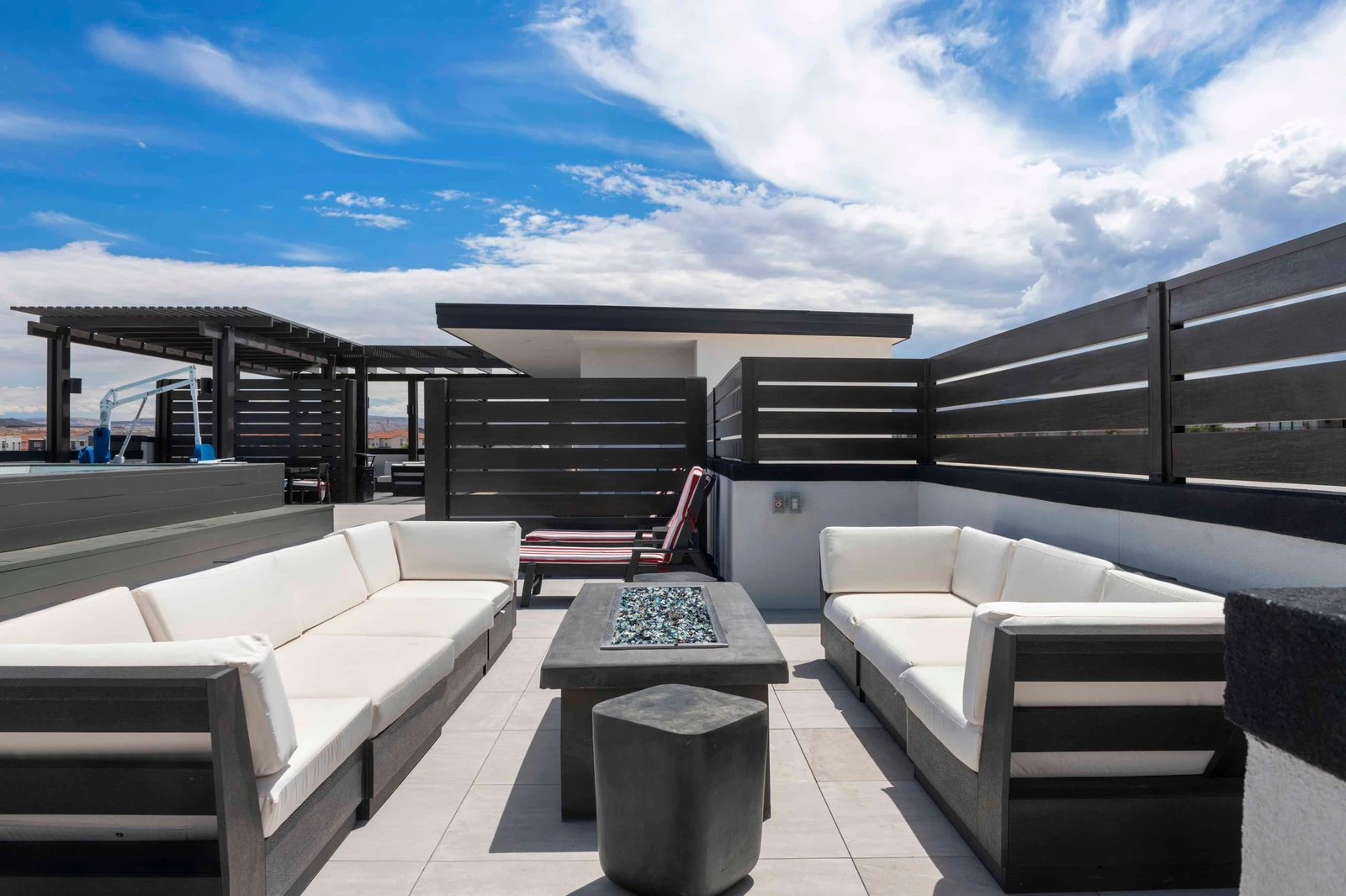 Promenade Rooftop Sky Deck