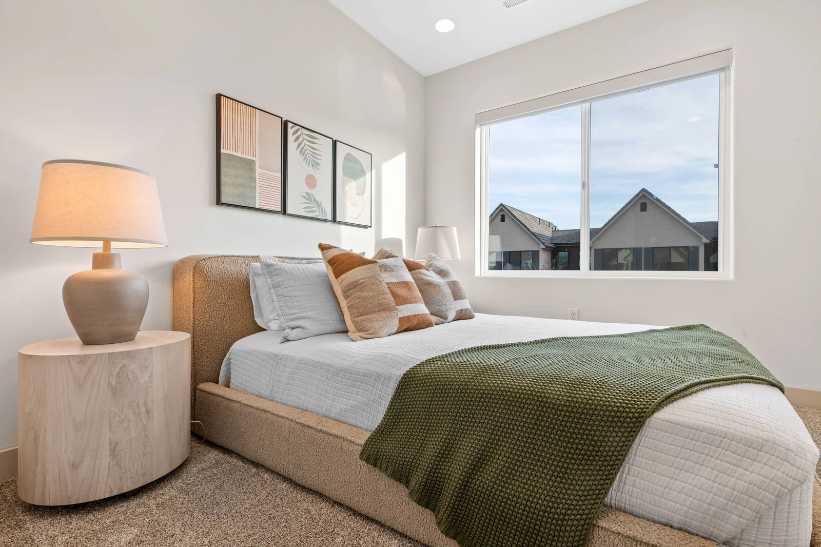 Queen Bedroom