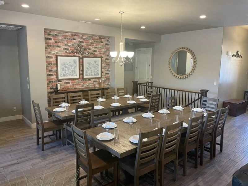 Dining Seating for 24