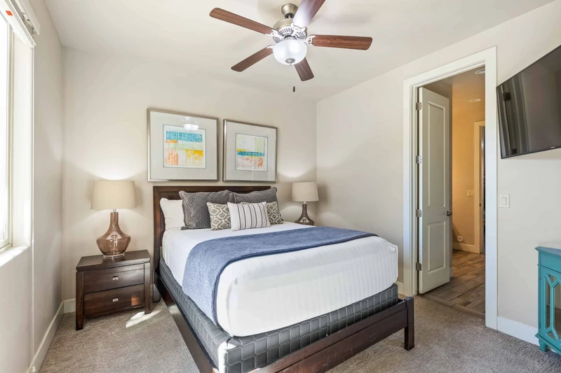 King Bedroom