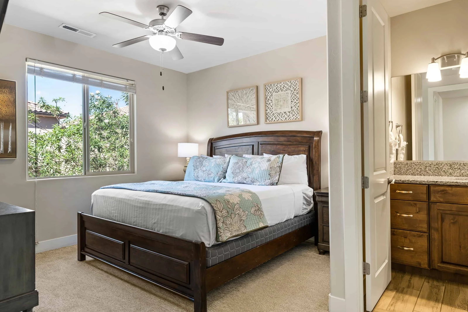 Queen Bedroom