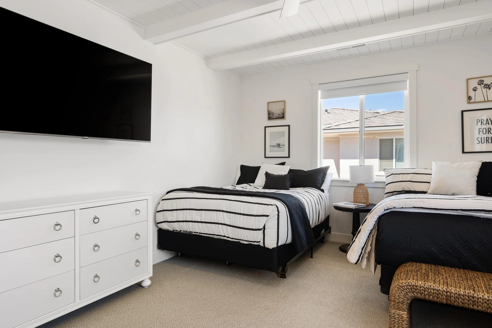 2 Queen Bedroom