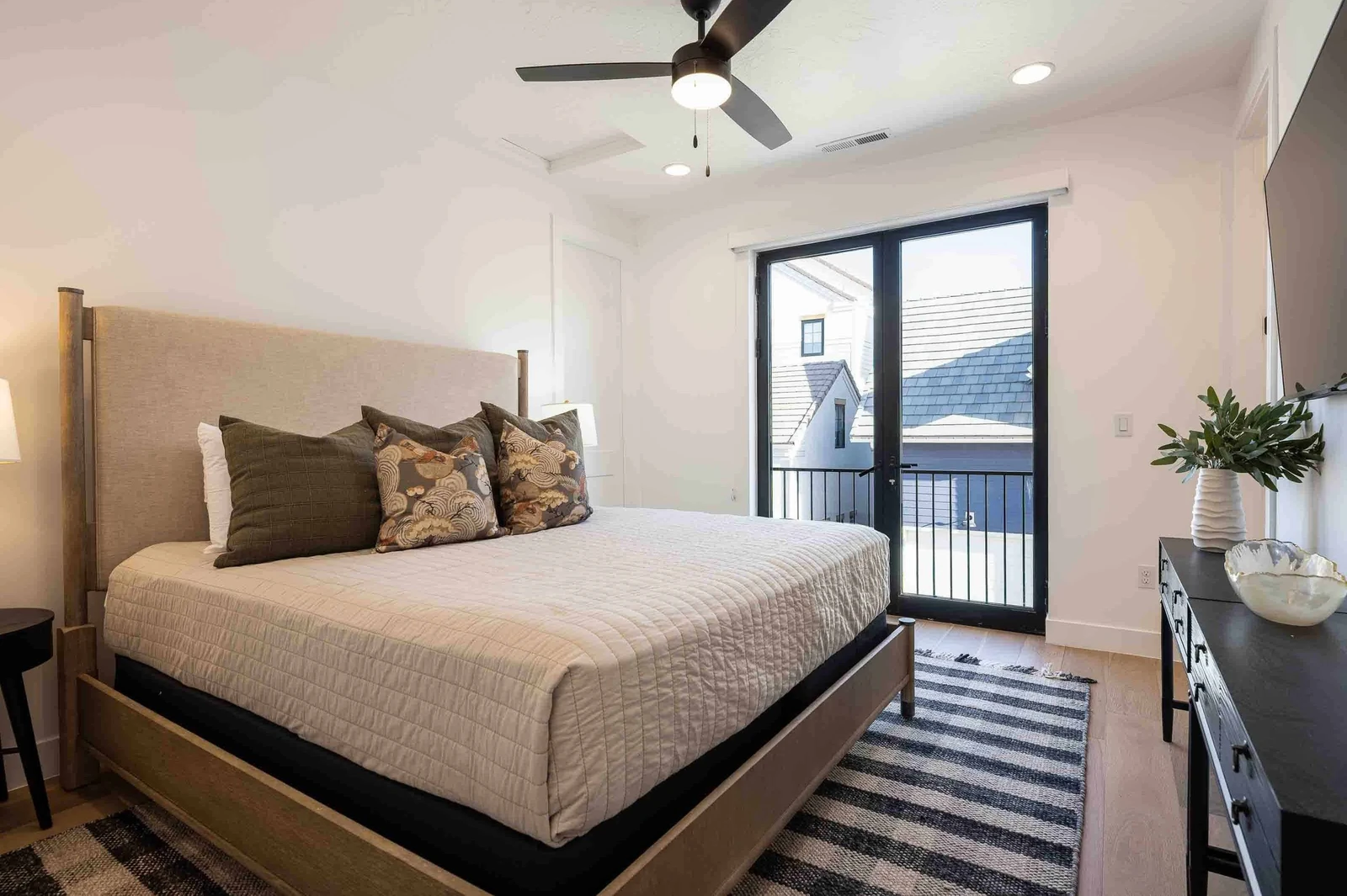 King Bedroom
