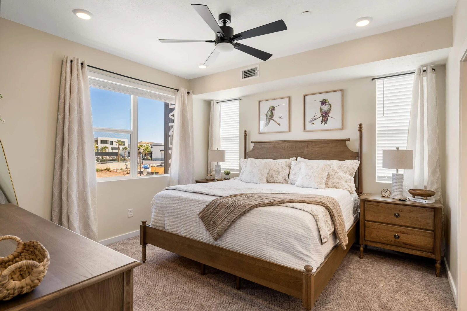 Queen Bedroom