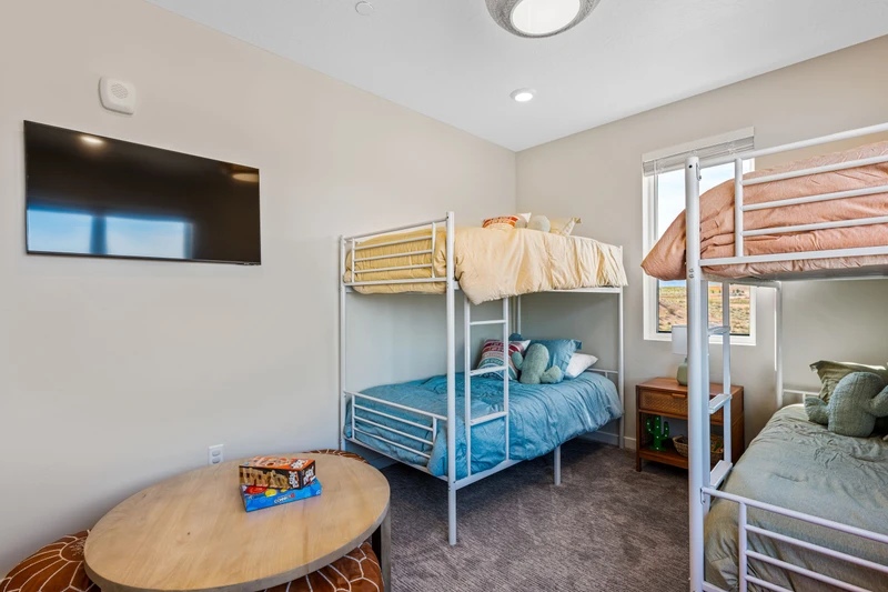 2 T/T Bunkroom