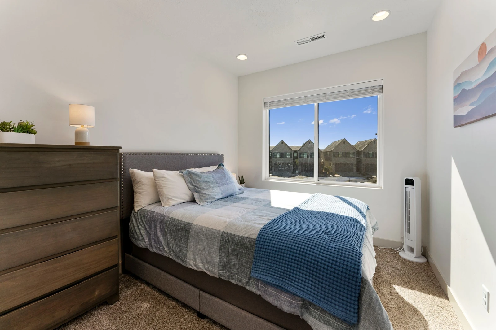Queen Bedroom
