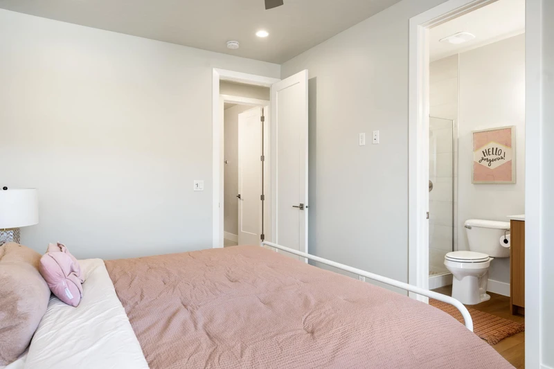King Bedroom
