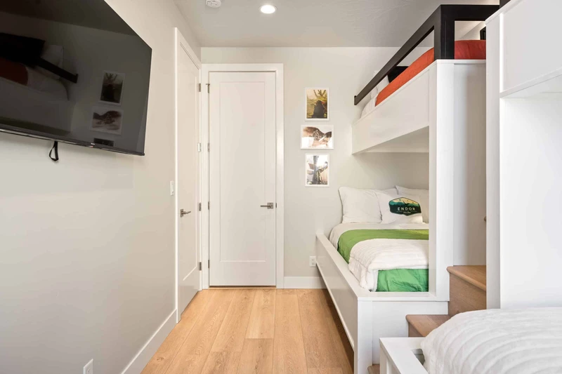 2 Twin/Double Bunk Beds