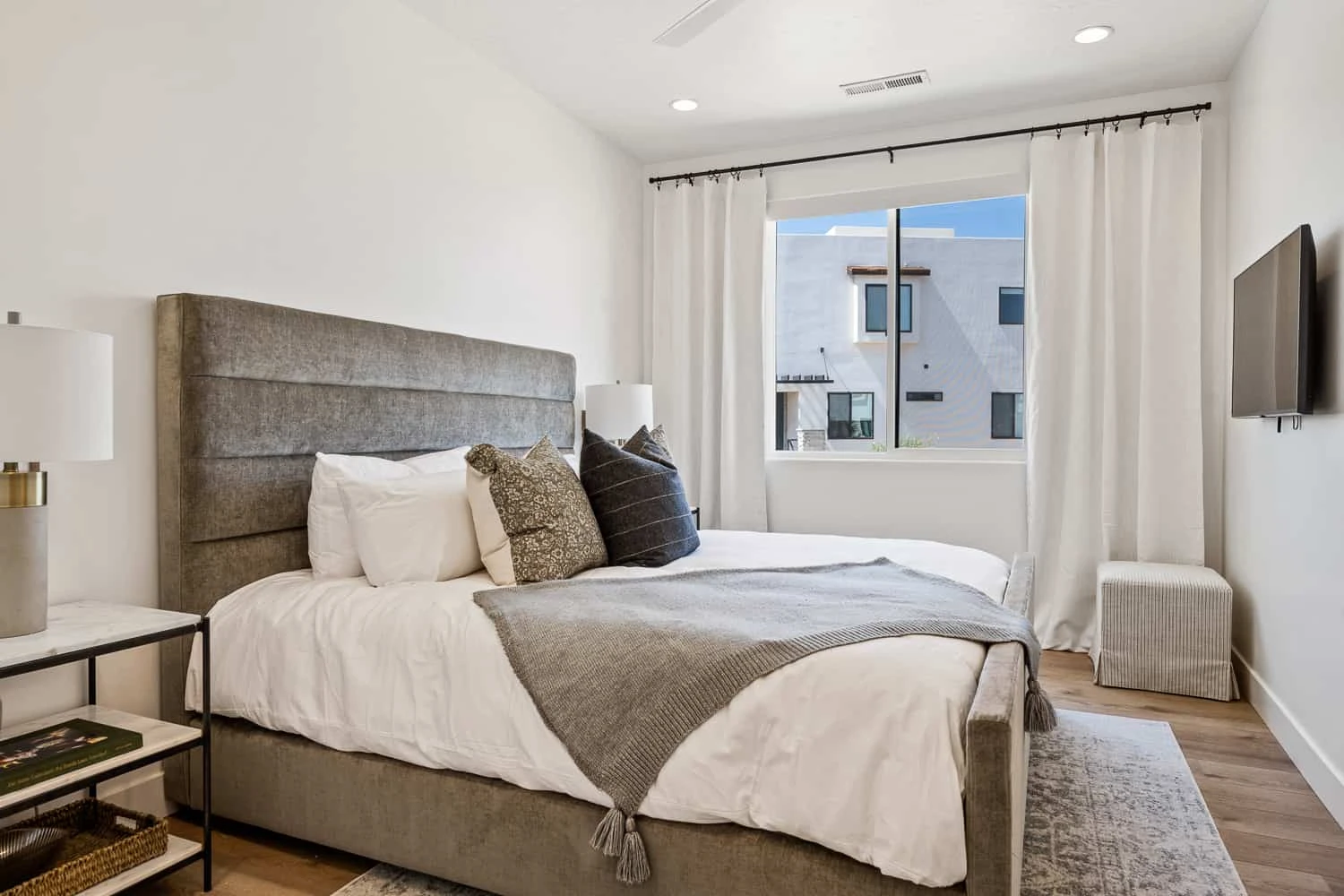 King Bedroom