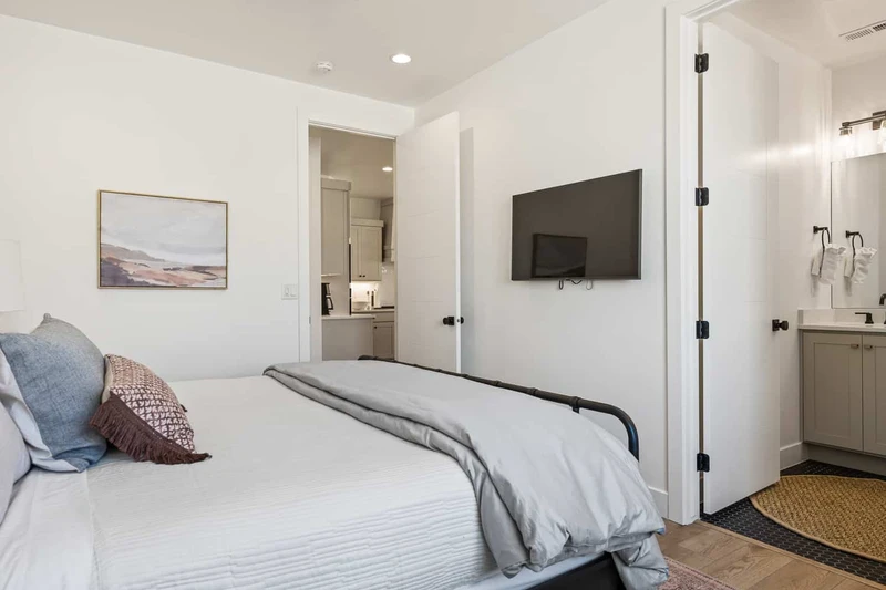 King Bedroom