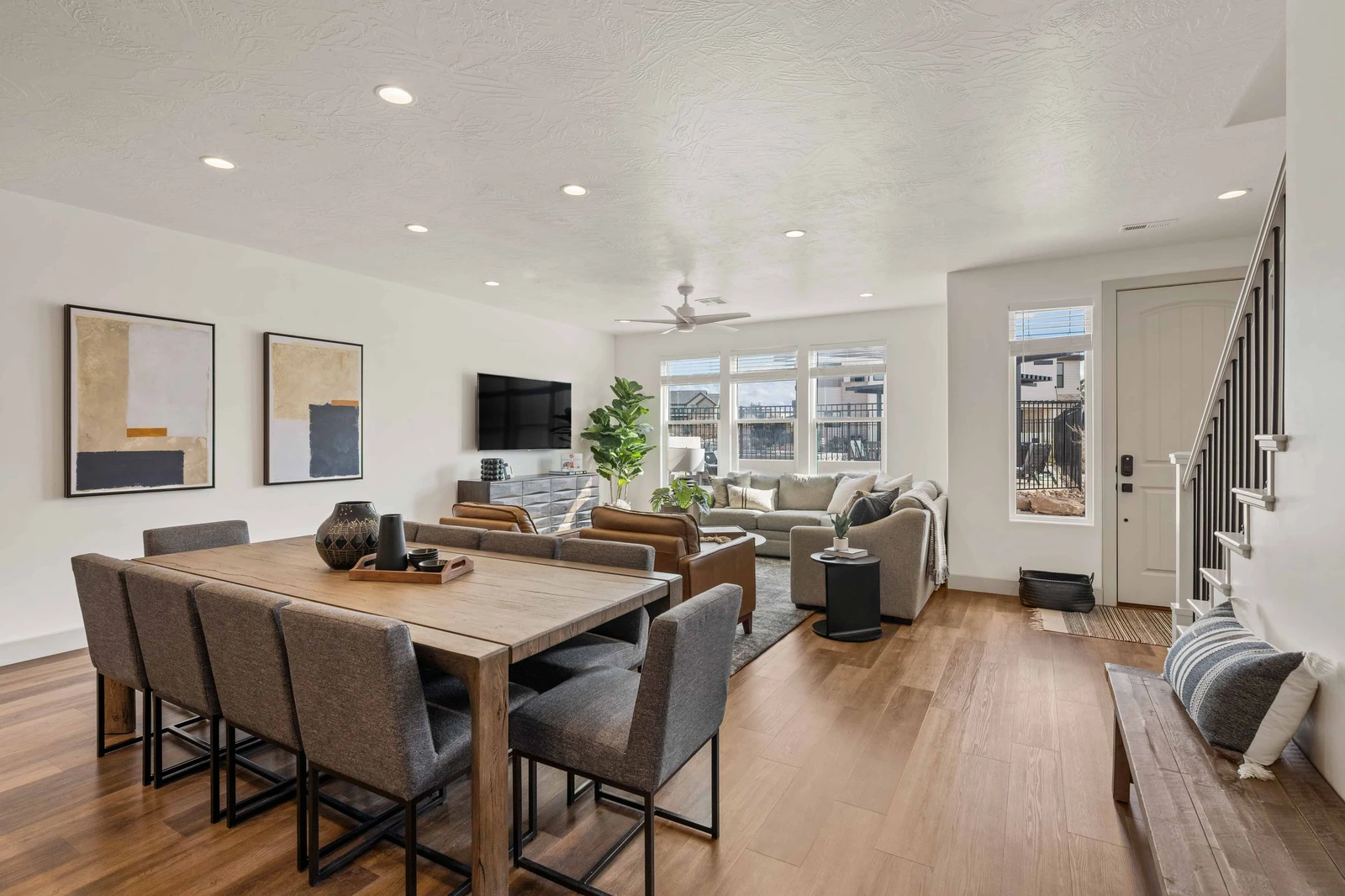 Unit 2 Kitchen / Dining / Living Room