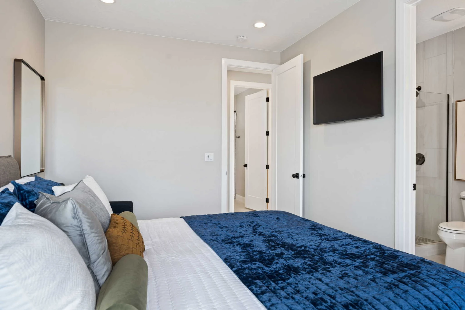 California King Bedroom